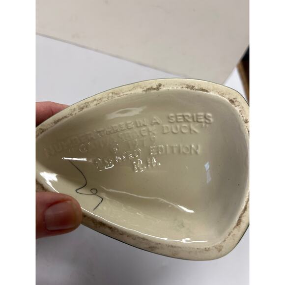 Lord Calvert, Canadian canvas back decanter #3 Series 1997 - Picture 5 of 5